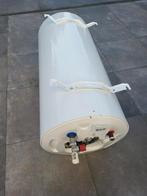 Ballon eau chaude fonctionnel 200l, Bricolage & Construction, Chauffe-eau & Boilers