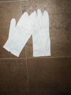 Vintage communie-handschoenen / 2 paar, Kleding | Dames, Mutsen, Sjaals en Handschoenen, Ophalen of Verzenden, Zo goed als nieuw