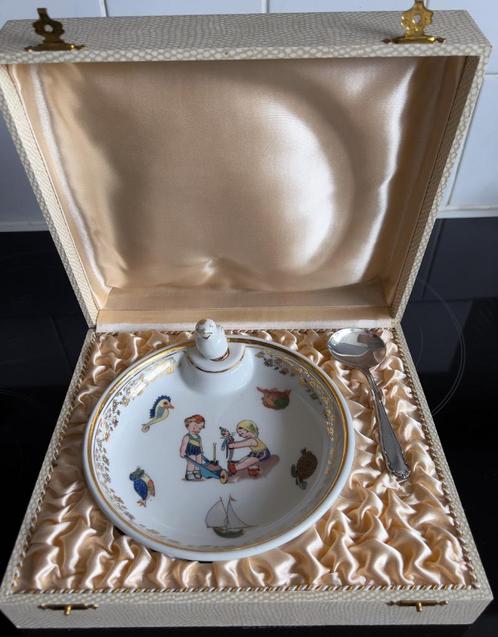 Vintage Limoges "assiette à bouille" met lepel, Antiek en Kunst, Curiosa en Brocante, Ophalen