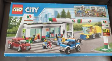 Lego 60132 Station service  beschikbaar voor biedingen