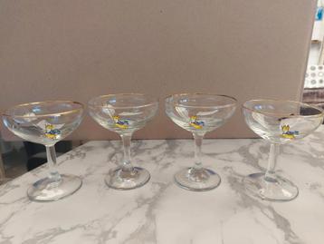 Babycham glaasjes 4 stuks  beschikbaar voor biedingen