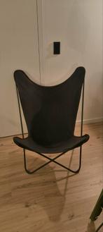 Grote hangstoel binnen, Ophalen