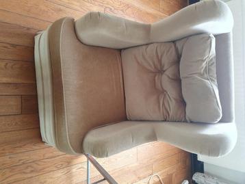 Fauteuil beschikbaar voor biedingen