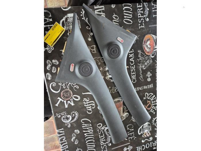 Speakerset van een Fiat 500, Auto-onderdelen, Elektronica en Kabels, Fiat, Gebruikt, 3 maanden garantie, Ophalen of Verzenden