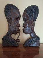 Houten snijwerk van Afrikaans koppel., Antiek en Kunst, Kunst | Beelden en Houtsnijwerken, Ophalen