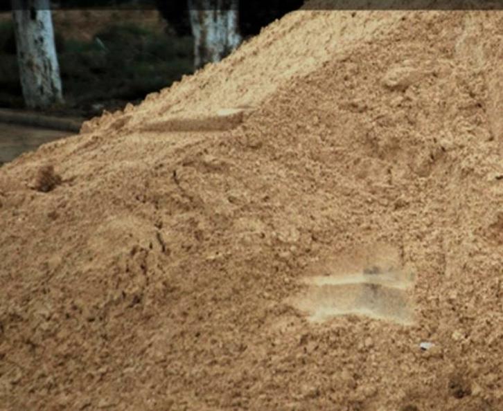 GRATIS Geel zand 4 x 50 kuub, wordt ook gratis bezorgd, Tuin en Terras, Zand, Zo goed als nieuw, Ophalen