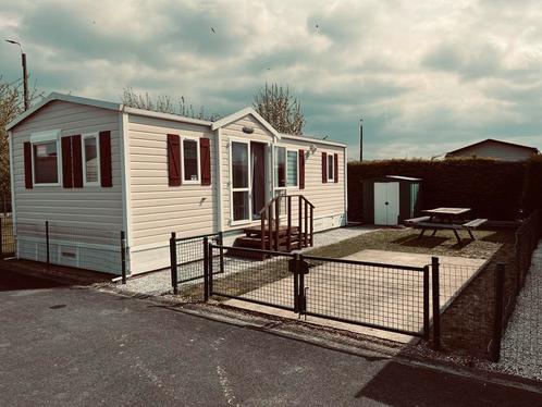 Caravane résidentiel quatre saisons a vendre, Caravans en Kamperen, Caravans, Particulier, tot en met 4, 2000 kg en meer, Overige