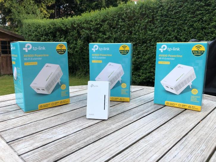 Kit TP Link wifi extender avec 4 répétiteurs, Computers en Software, Powerlines, Zo goed als nieuw, Ophalen of Verzenden