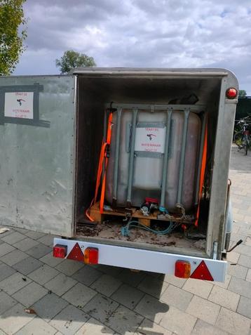 Remork beschikbaar voor biedingen