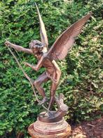 Bronzen beeld L' amour irrésistible., Ophalen, Brons