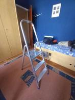 Aluminium ladder met 3 treden - Galico, Doe-het-zelf en Bouw, Ladders en Trappen, Ophalen, Zo goed als nieuw, Ladder, Opvouwbaar of Inschuifbaar