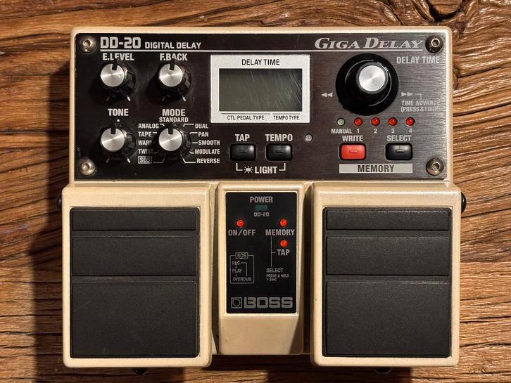 Boss DD-20 Giga-vertraging, Muziek en Instrumenten, Effecten, Gebruikt, Delay of Echo, Ophalen of Verzenden