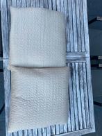 Sierkussens beige Ikea + bedsprei, Huis en Inrichting, Slaapkamer | Beddengoed, Ophalen, Zo goed als nieuw