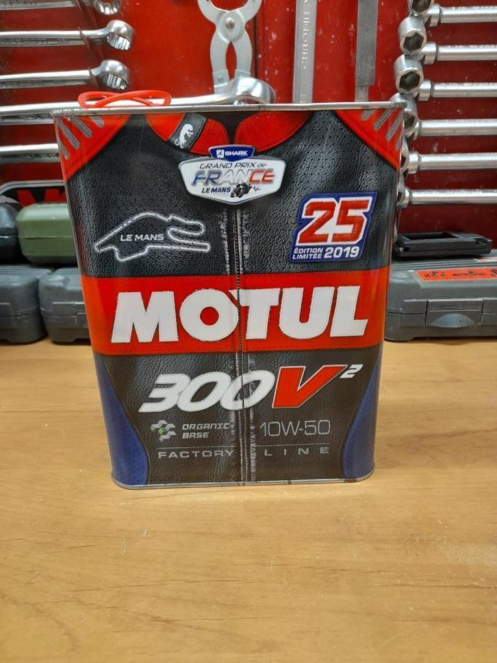 Oude Motul 300v GP France Moto lege oliekan, Verzamelen, Merken en Reclamevoorwerpen, Gebruikt, Overige typen, Verzenden