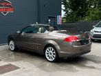 Ford Focus CC 2.0TDCi Cabrio Xenon Cruise 1Ste Eigenaar, Auto's, 4 zetels, Beige, 4 cilinders, https://public.car-pass.be/vhr/f1c3b40d-1ce4-4e9b-8235-f7788f460f6d