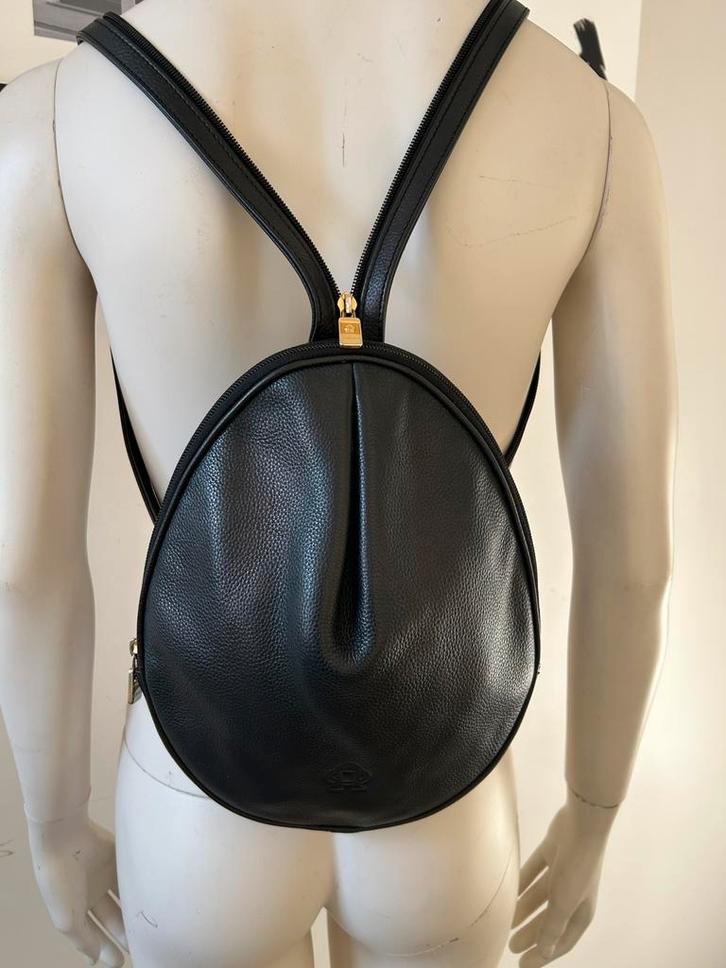 Nobody sac a dos ou bandoulière cui noir grainé, Handtassen en Accessoires, Tassen | Schoudertassen, Zwart, Leer, Ophalen of Verzenden