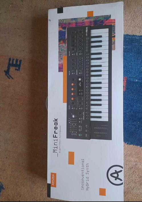 Arturia Minifreak, Muziek en Instrumenten, Synthesizers, Zo goed als nieuw, Overige aantallen, Overige merken, Met midi-aansluiting