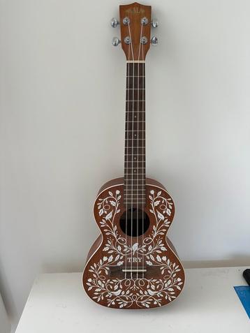 Ukelele Kala Try, Musique & Instruments, Instruments à corde | Guitares | Basses, Enlèvement ou Envoi, Comme neuf