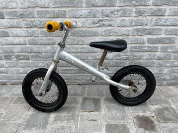 Loopfiets Wheelyrunner beschikbaar voor biedingen