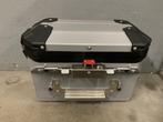 Aprilia Tuareg 660 side cases + brackets, Ophalen, Zo goed als nieuw
