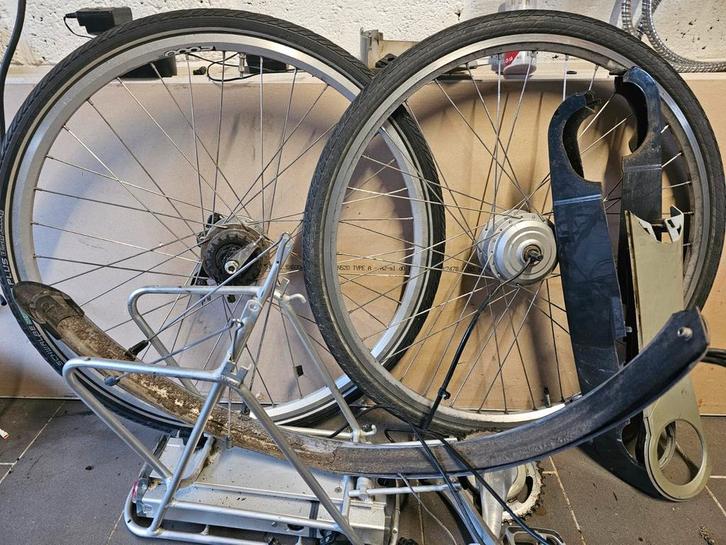 Bikkel electrische fiets onderdelen, Fietsen en Brommers, Fietsonderdelen, Zo goed als nieuw, Spatbord, Ophalen