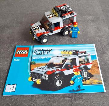LEGO City 4433 partie 1: La jeep multifonctions et l'ouvrier