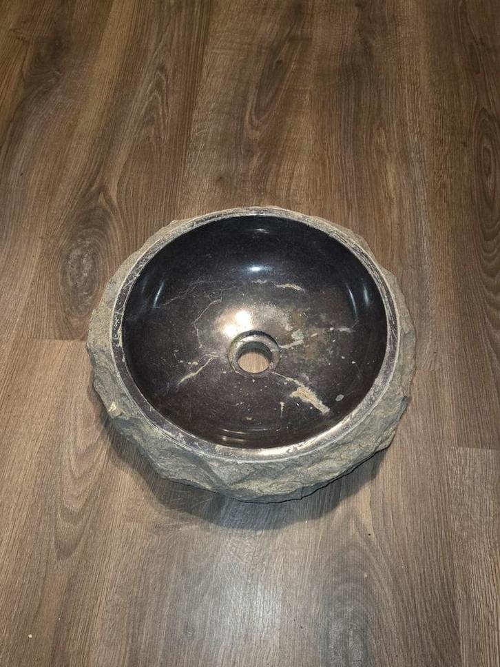 Natuurlijke Granieten waskom, Huis en Inrichting, Badkamer | Badkamermeubels, Gebruikt, Wasbak of Wastafel, 100 tot 150 cm, 200 cm of meer