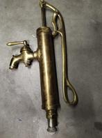 Pompe à eau ancienne en cuivre, Antiquités & Art, Curiosités & Brocante, Enlèvement ou Envoi