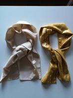 2 foulards allongés de couleur dorée, Vêtements | Femmes, Bonnets, Écharpes & Gants, Comme neuf, Enlèvement ou Envoi