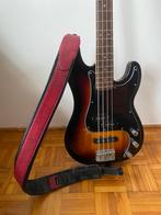 Basse basse Squier Precision - Sunset Black, excellent état, Musique & Instruments, Instruments à corde | Guitares | Basses, Enlèvement ou Envoi