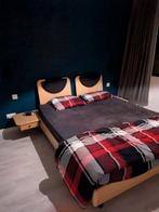 Gratis 2 persoonsbed 200x160cm, Ophalen, Gebruikt, Beige, Tweepersoons