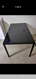 Zwarte glazen tafel en metalen poot, Huis en Inrichting, Tafels | Salontafels, Ophalen, 100 tot 150 cm, 50 tot 100 cm, Zo goed als nieuw