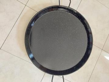 Paellapan.  60 cm beschikbaar voor biedingen