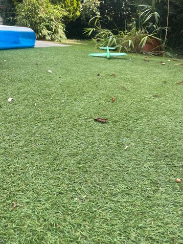 Kunstgras 2m x 4m beschikbaar voor biedingen