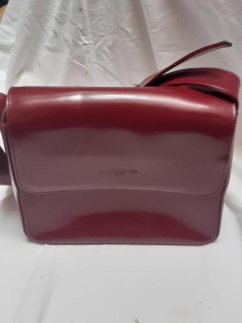 Sac à main rouge bordeaux LANCASTER, fabriqué en France/Pari, Bijoux, Sacs & Beauté, Sacs | Sacs Femme, Utilisé, Sac à main, Enlèvement ou Envoi