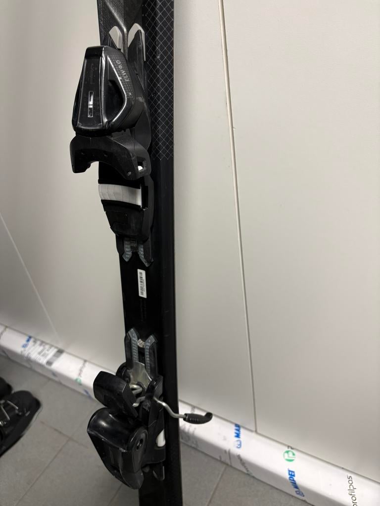 Ski’s Elan Delight 152cm   skischoenen maat 40 Nordica 26, Sport en Fitness, Skiën en Langlaufen, Zo goed als nieuw, Schoenen