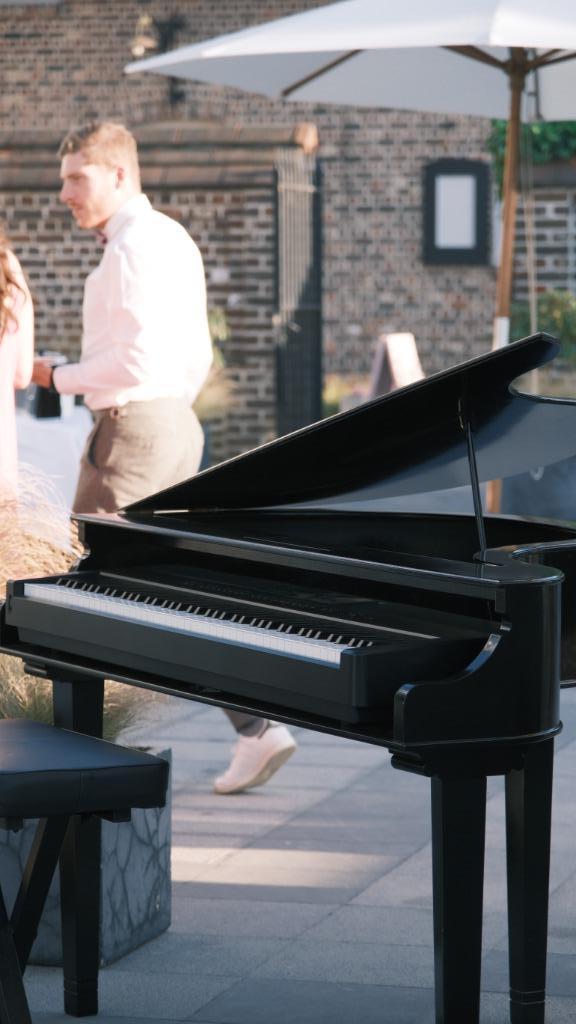 Vleugelpiano Shell, Muziek en Instrumenten, Piano's, Nieuw, Overige typen, Zwart, Ophalen