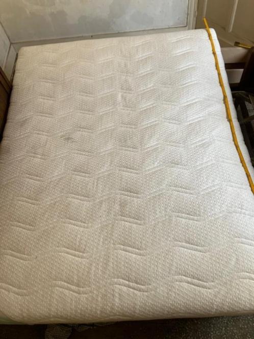 MATRAS VELDA TWEEPERSOONS, Huis en Inrichting, Slaapkamer | Matrassen en Bedbodems, Zo goed als nieuw, Matras, 160 cm, 200 cm