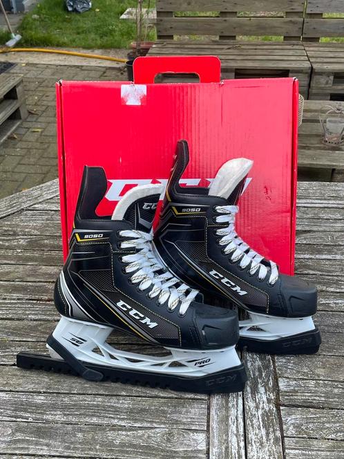 Ccm 9050 hockey schaatsen maat 42, Sport en Fitness, IJshockey, Zo goed als nieuw, Ophalen of Verzenden