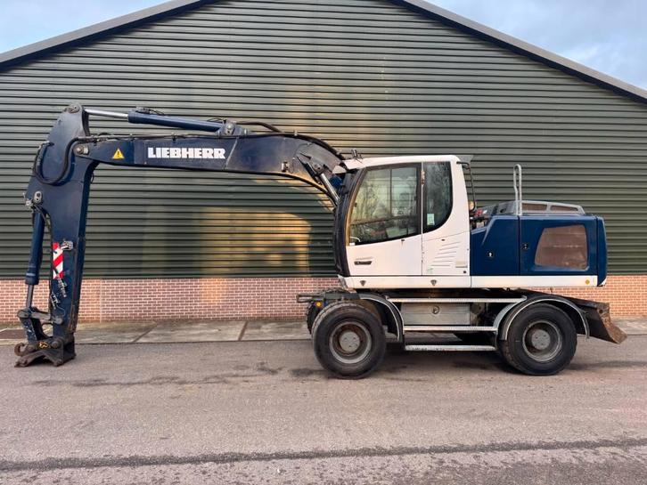 Liebherr A 920 Litronic (bj 2017), Zakelijke goederen, Machines en Bouw | Kranen en Graafmachines, Graafmachine