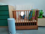 vintage babybox in massief hout, Kinderen en Baby's, Gebruikt, In hoogte verstelbaar, Ophalen