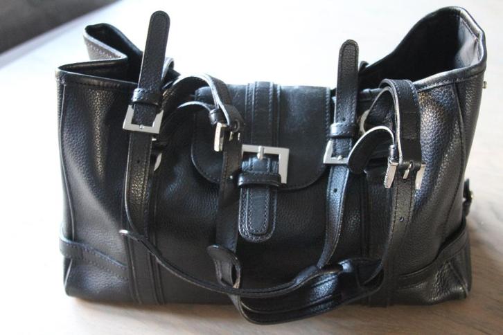 Zwart lederen handtas Longchamp, Handtassen en Accessoires, Tassen | Damestassen, Gebruikt, Handtas, Zwart, Ophalen of Verzenden