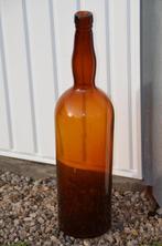 Grote oude bruine fles, Ophalen