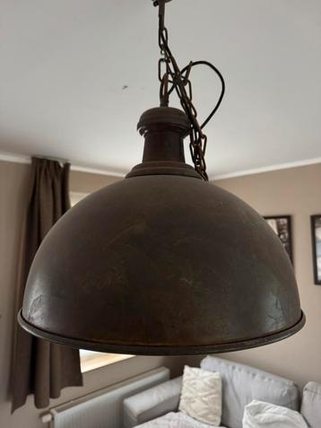 Industriele lamp/ luster beschikbaar voor biedingen