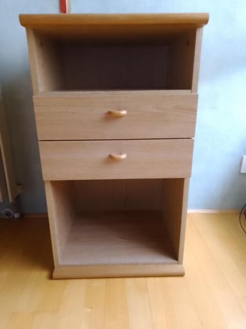 petit meuble en bois clair (Ets belot à Soignies), Huis en Inrichting, Kasten |Televisiemeubels, Nieuw, Minder dan 100 cm, Minder dan 50 cm