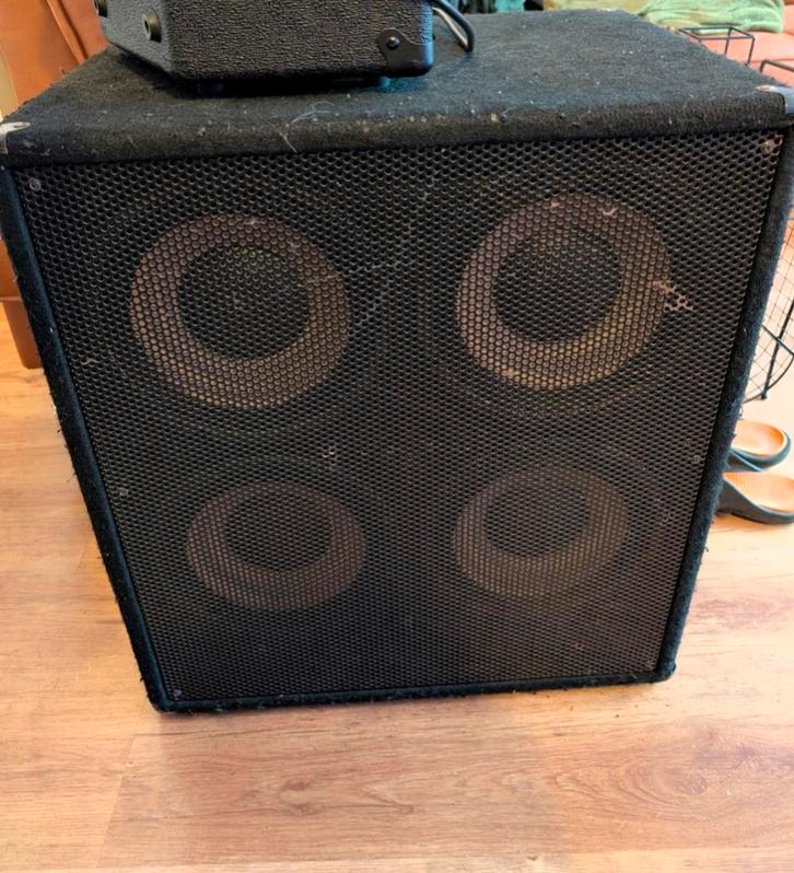 Harley Benton bascabinet 400W, Musique & Instruments, Amplis | Basse & Guitare, Enlèvement