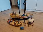 13 Playmobil piraten op een boot, Enlèvement