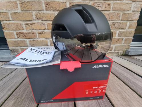 Fietshelm Alpina Soho Visor V maat 55-59 mat zwart + vizier, Vélos & Vélomoteurs, Accessoires vélo | Casques de vélo, Comme neuf