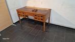 ancien bureau en bois vintage avec 5 tiroirs dimensions 135c, Antiquités & Art, Enlèvement ou Envoi