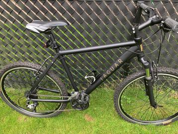 nieuwe mountainbike beschikbaar voor biedingen